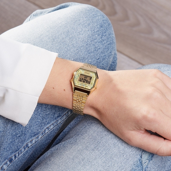 casio vintage floral